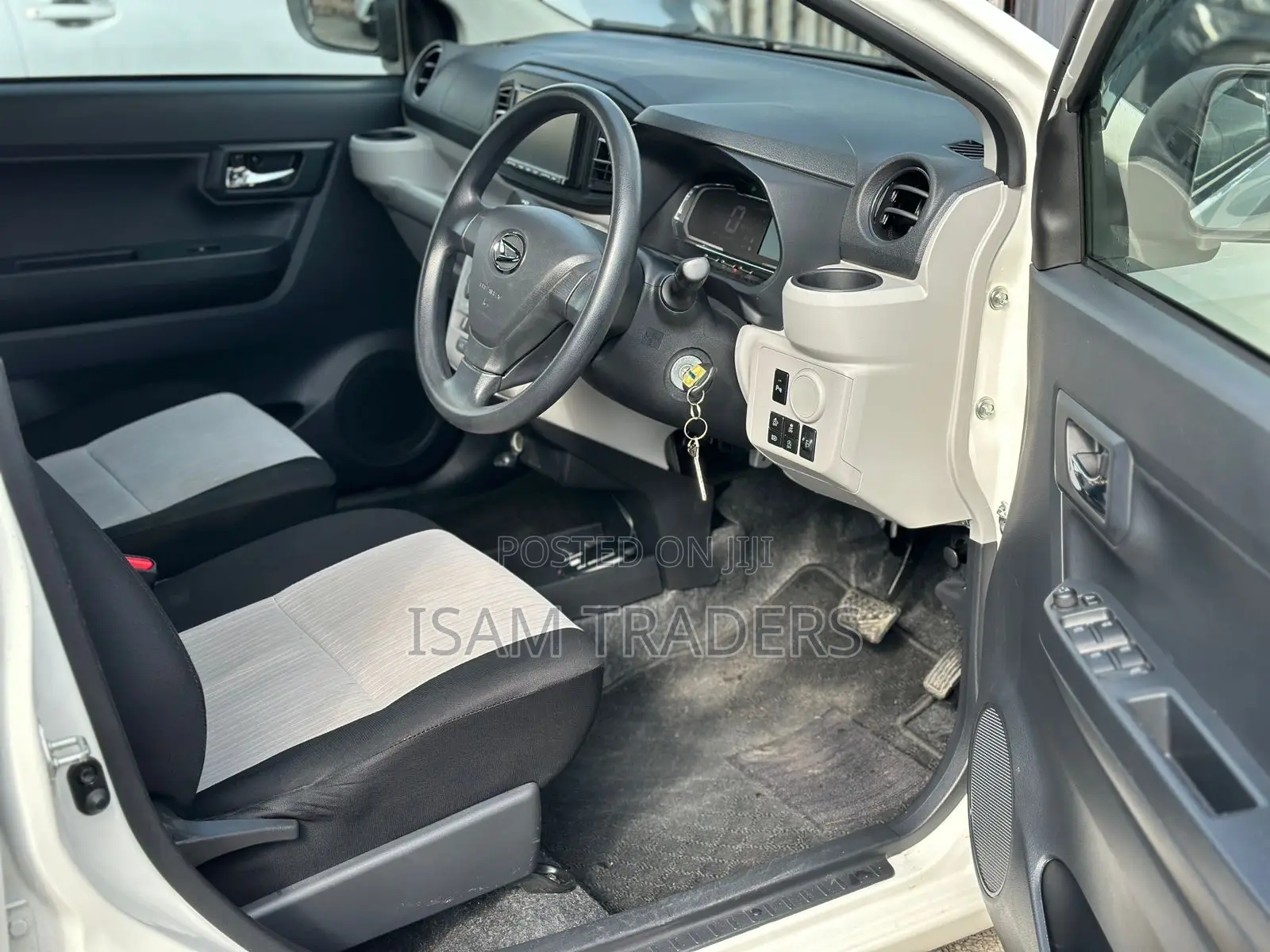 Daihatsu Mira 2019 Pearl