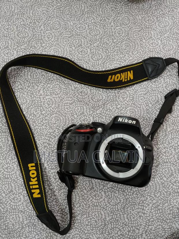 Nikon D5100 - thumbnail 3