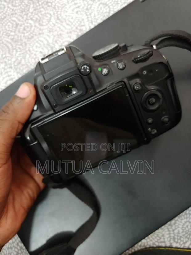 Nikon D5100 - thumbnail 4