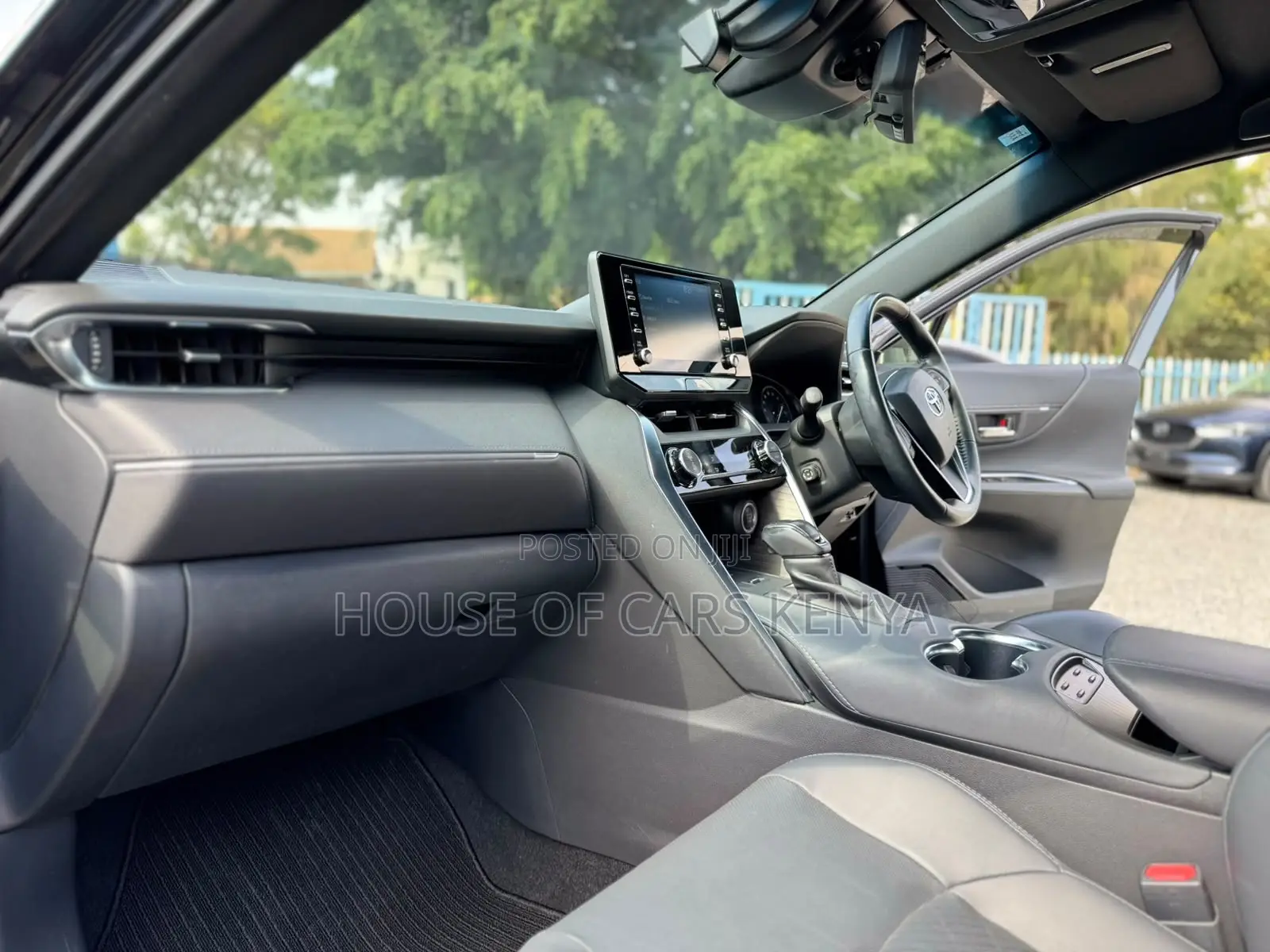 Toyota Harrier 2021 Black