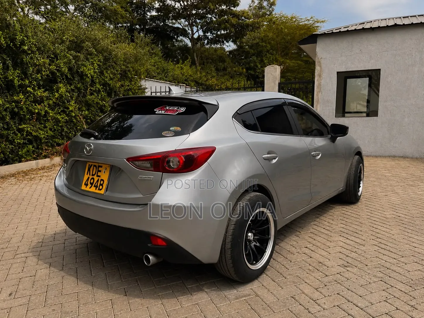 Mazda Axela SV Premium 2014 Gray