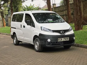 Nissan NV200 2010 White