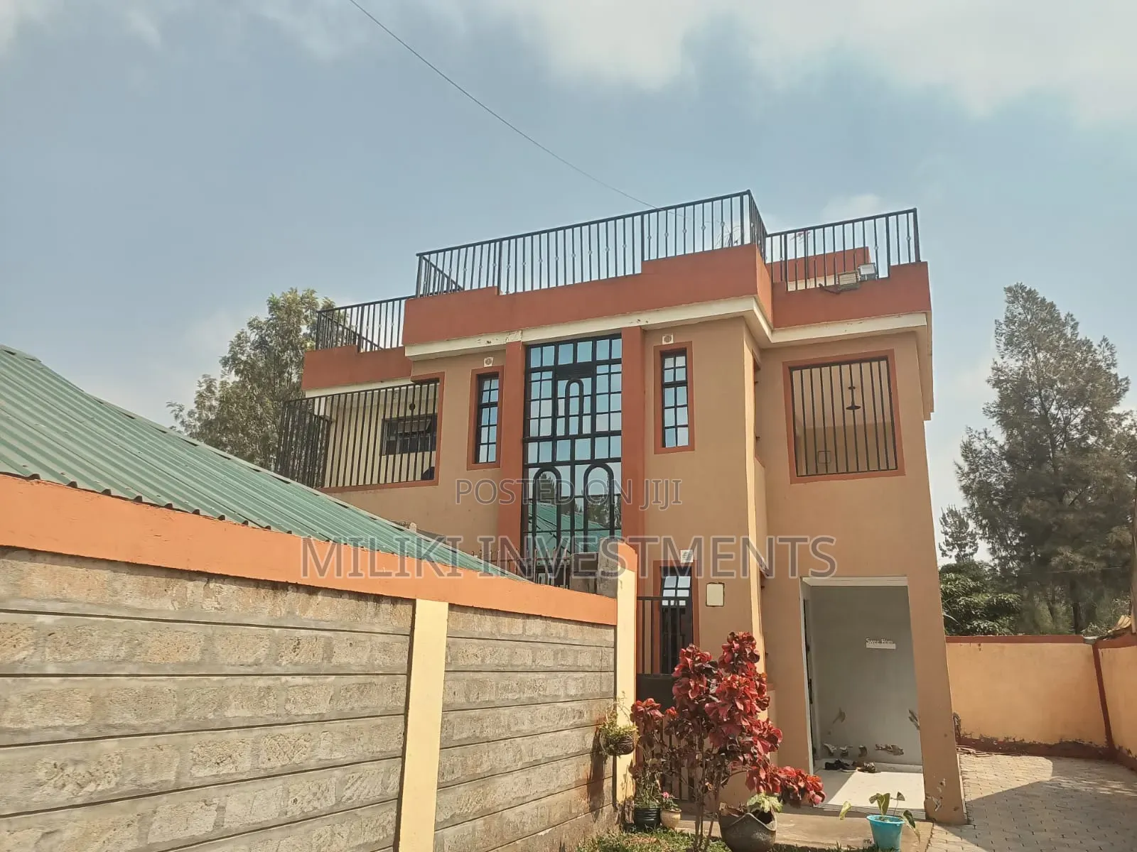 4bdrm Maisonette in Mugutha, Old Junction for sale