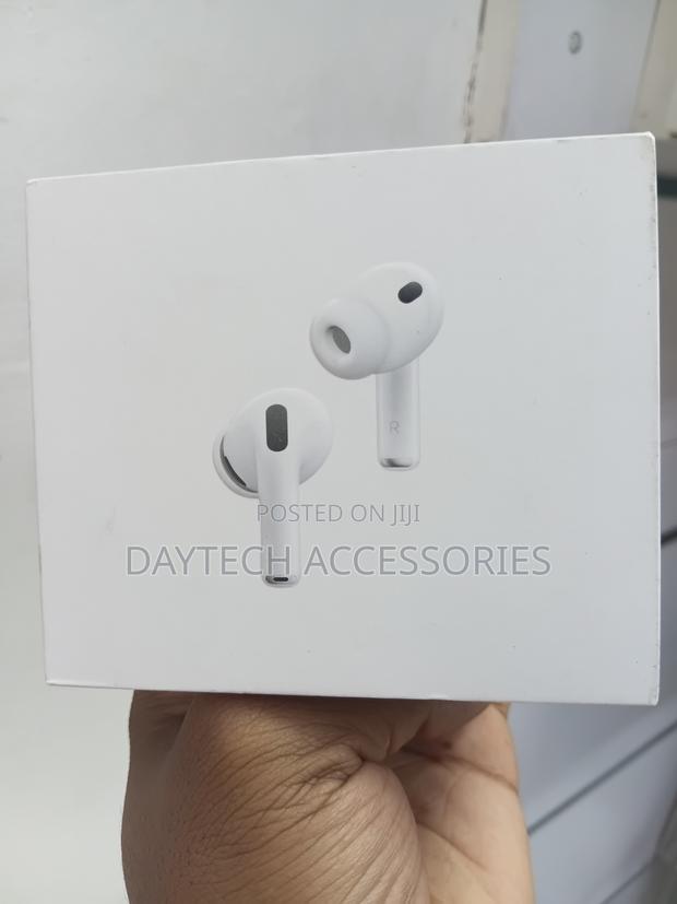 Apple Original Airpods Pro 3 Generation. - thumbnail 2
