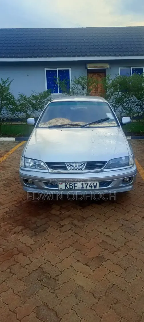 Toyota Carina 2001 Silver
