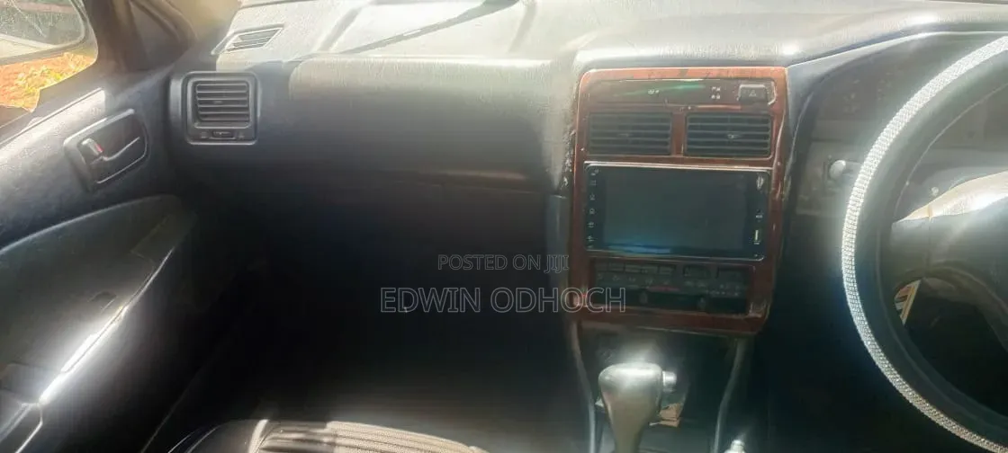 Toyota Carina 2001 Silver