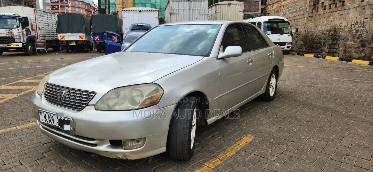 Toyota Mark II 2001 Silver
