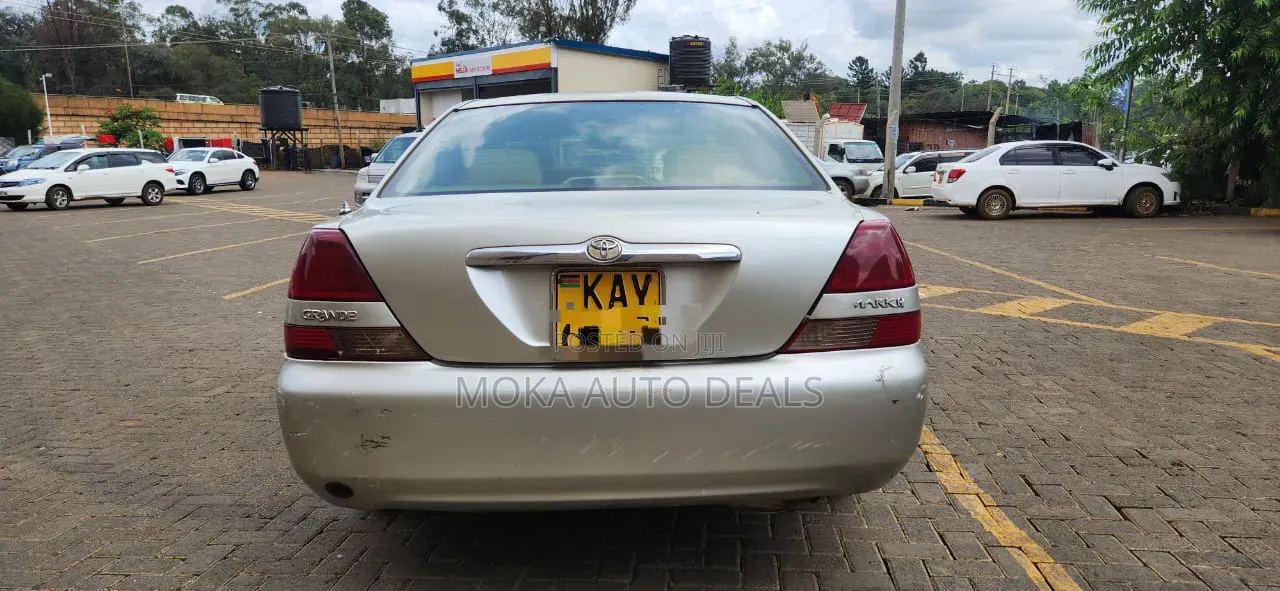 Toyota Mark II 2001 Silver