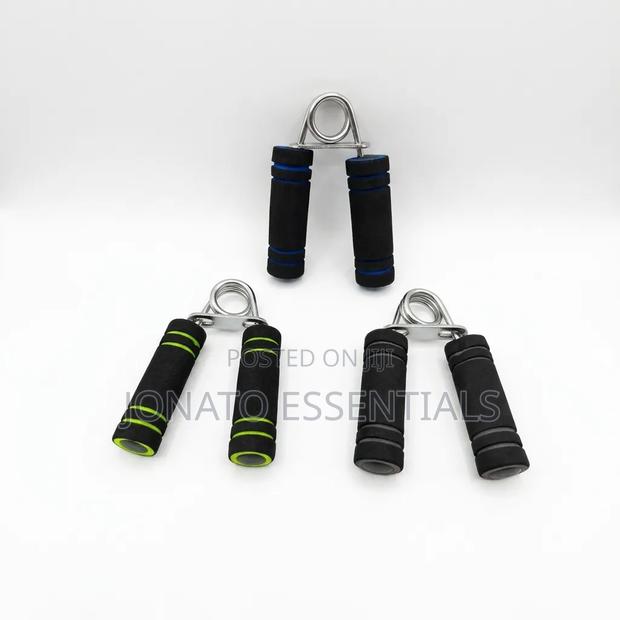 Hand Gripper Foam Wrist Forearm Exerciser Strength Trainer - thumbnail 2