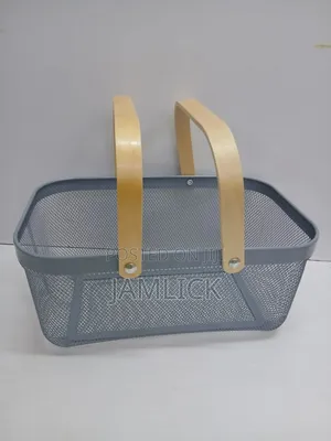 Stylish Storage Fruit Basket With Bamboo Handles - Bz