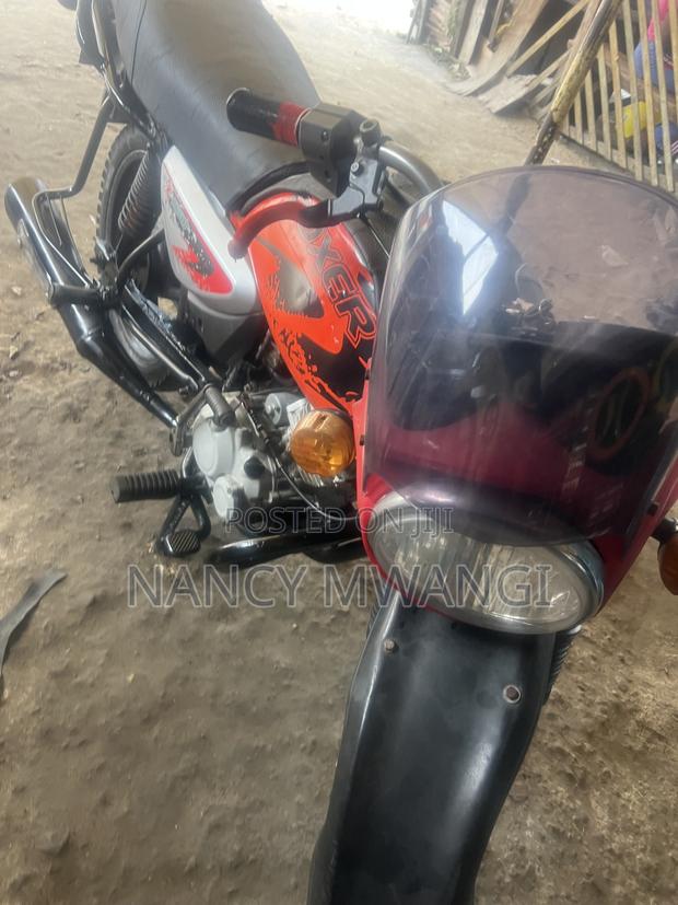 Bajaj Boxer 125 2023 Red - thumbnail 4