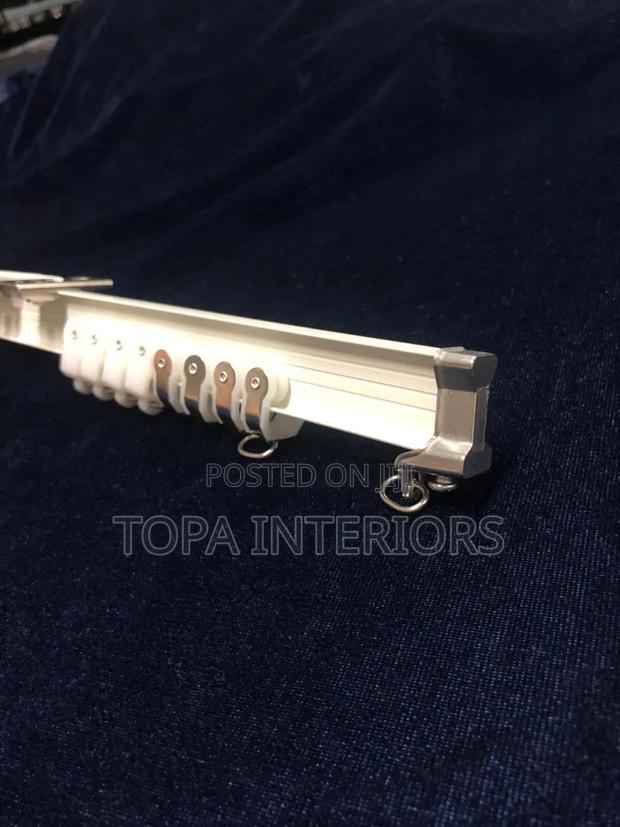 Silent Bendable Plastic Curtain Rail Runners - thumbnail 2