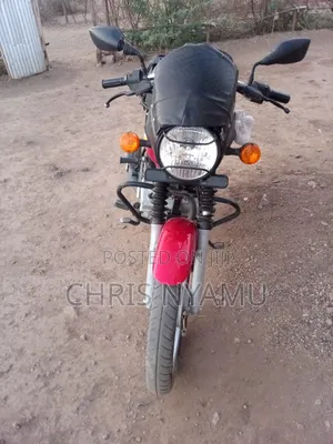 Bajaj Boxer 125 2024 Red