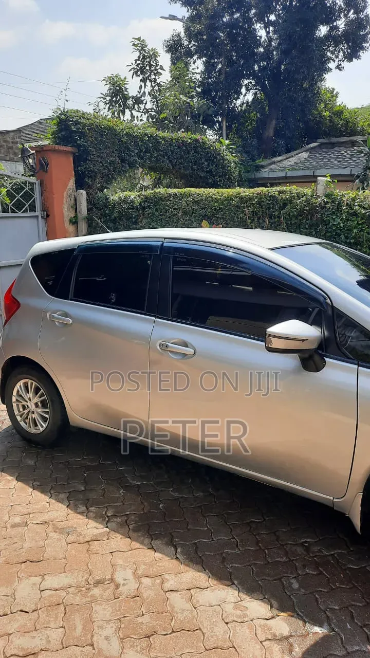 Nissan Note 2016 Silver