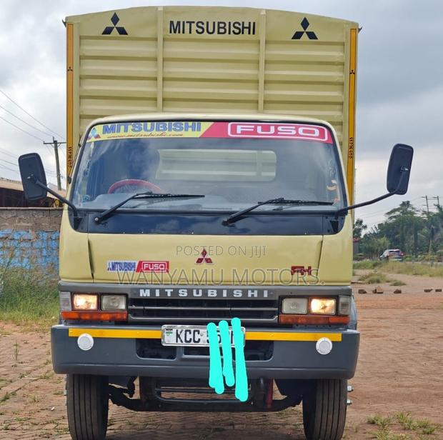 Mitsubishi Fh Truck - thumbnail 5