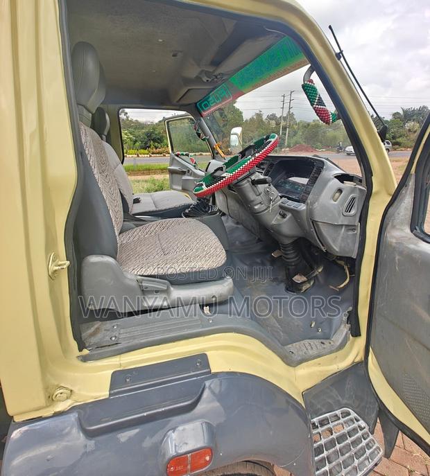 Mitsubishi Fh Truck - thumbnail 6