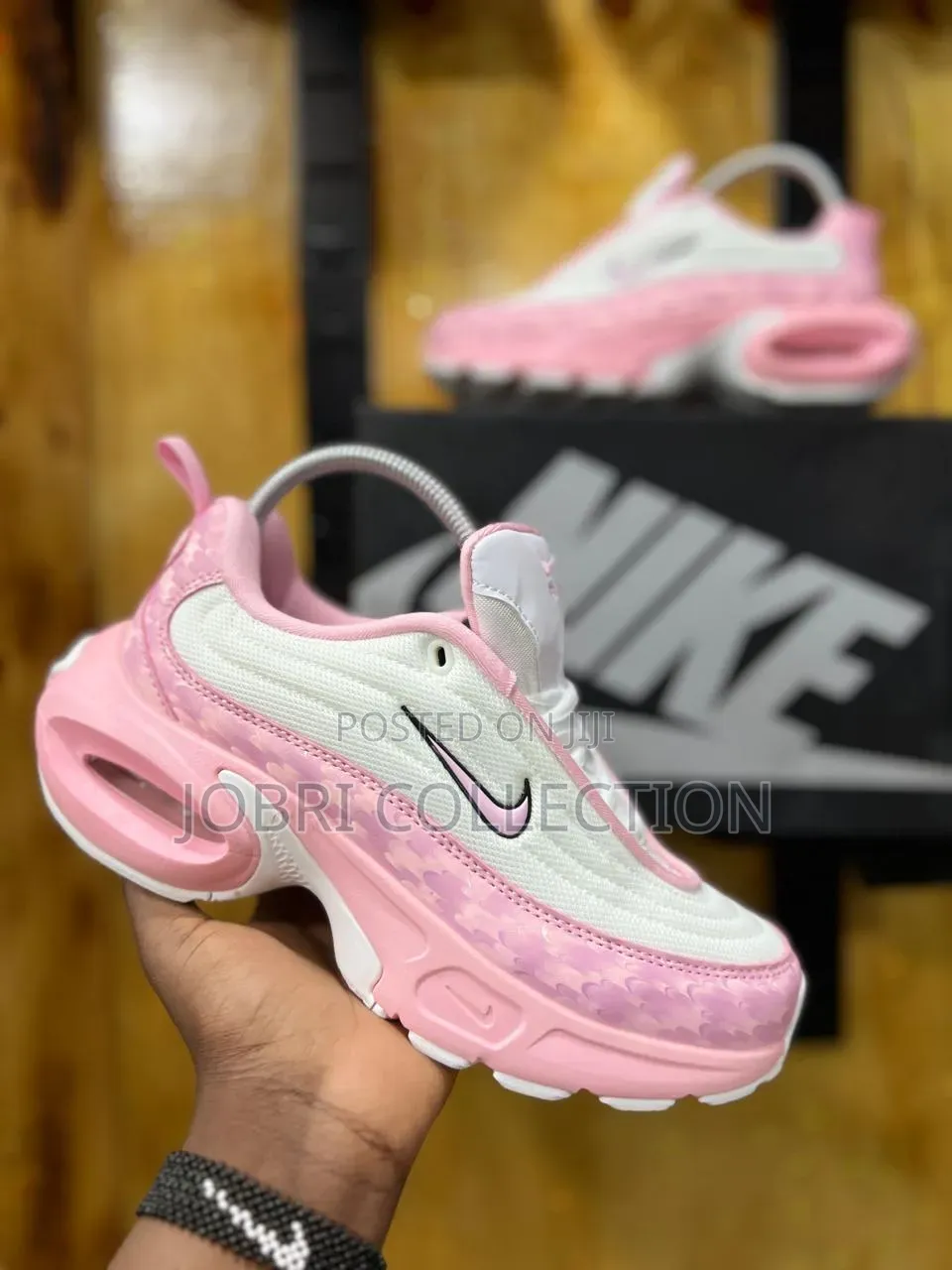 Ladies Nike Airmax Portal Sneakers