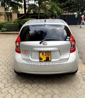 Nissan Note 2014 Silver