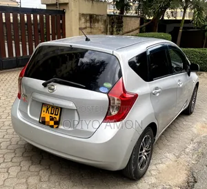 Nissan Note 2014 Silver