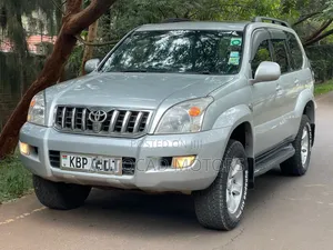 Toyota Land Cruiser Prado 2005 Silver