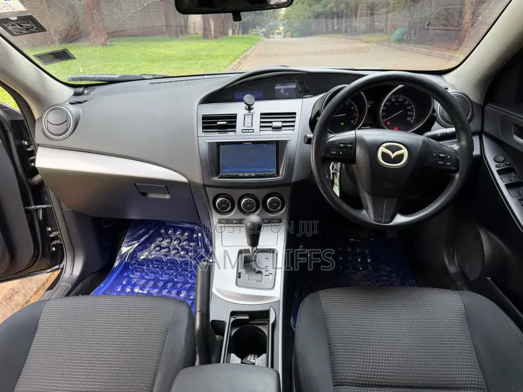 Mazda Axela 2012 Black