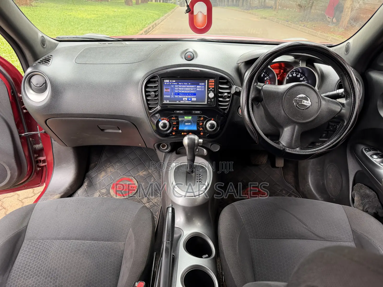 Nissan Juke 2014 Red