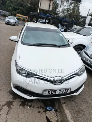 Toyota Auris 2017 White