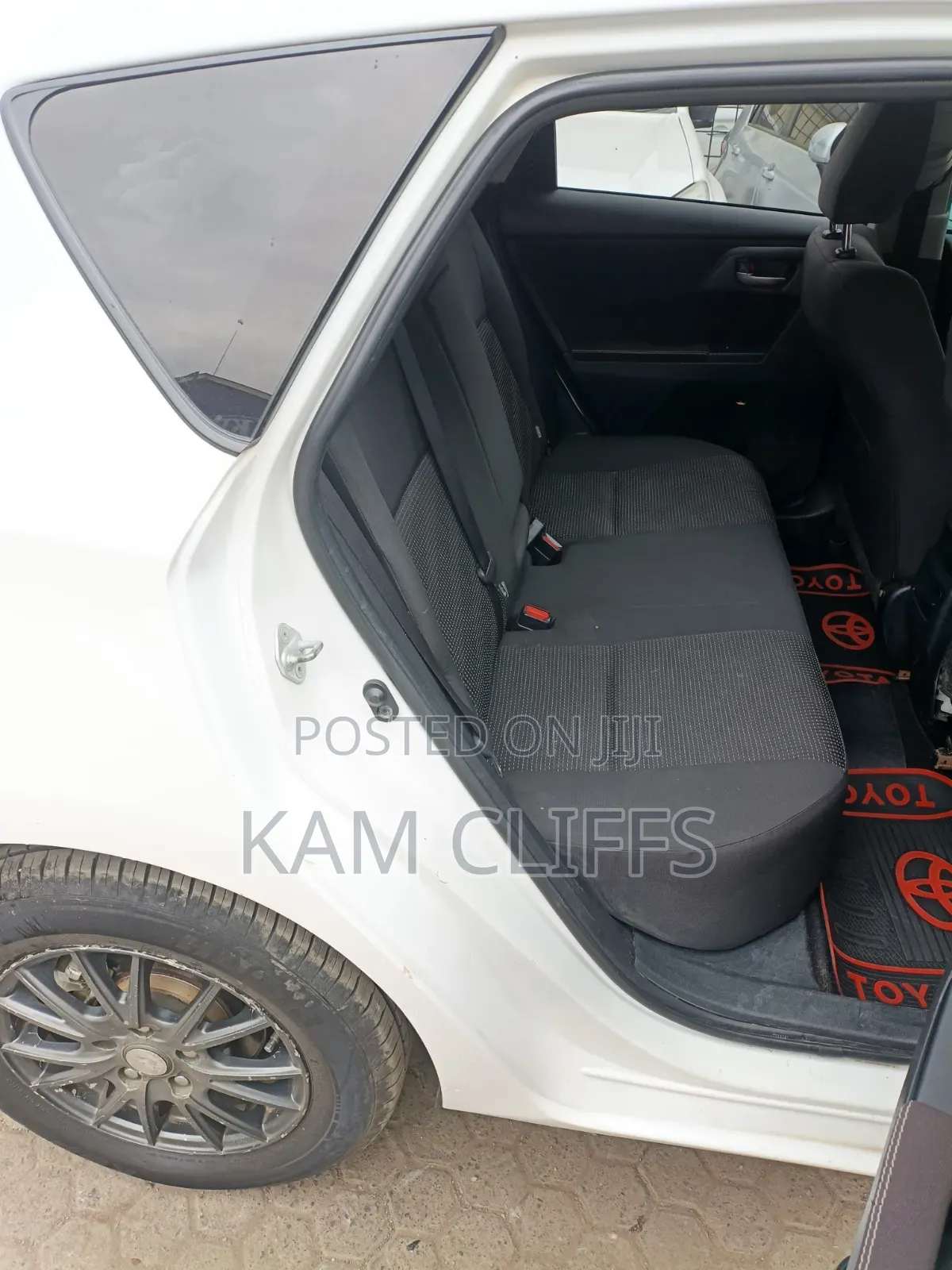 Toyota Auris 2017 White