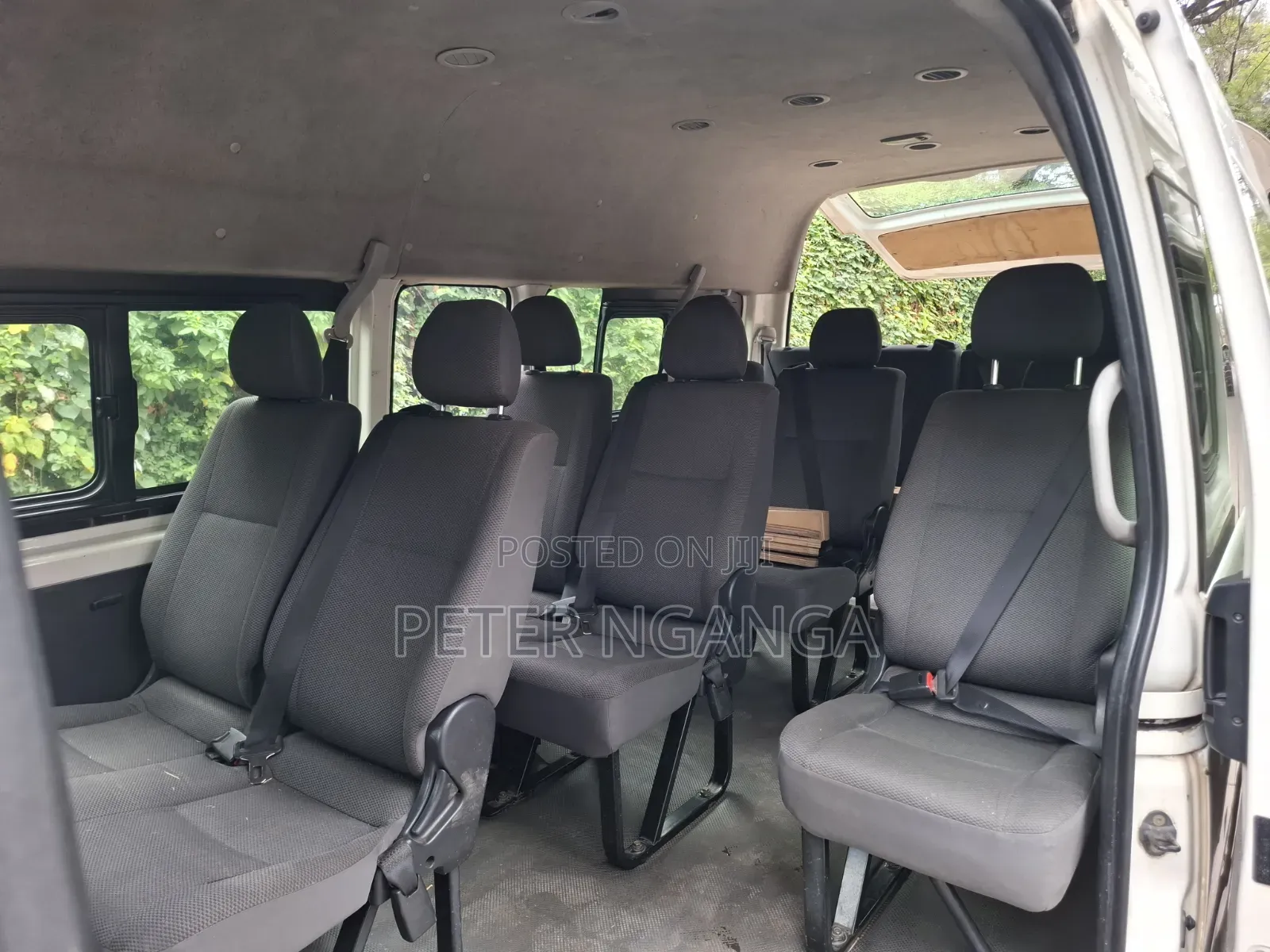 Toyota HiAce 2016 White