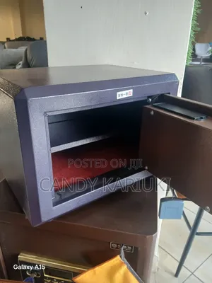 Secure 30kg Safe