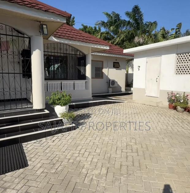 3bdrm Bungalow in Nyali Mkomani for sale