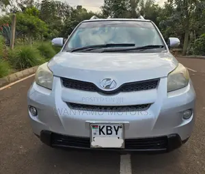 Toyota IST 2009 Silver