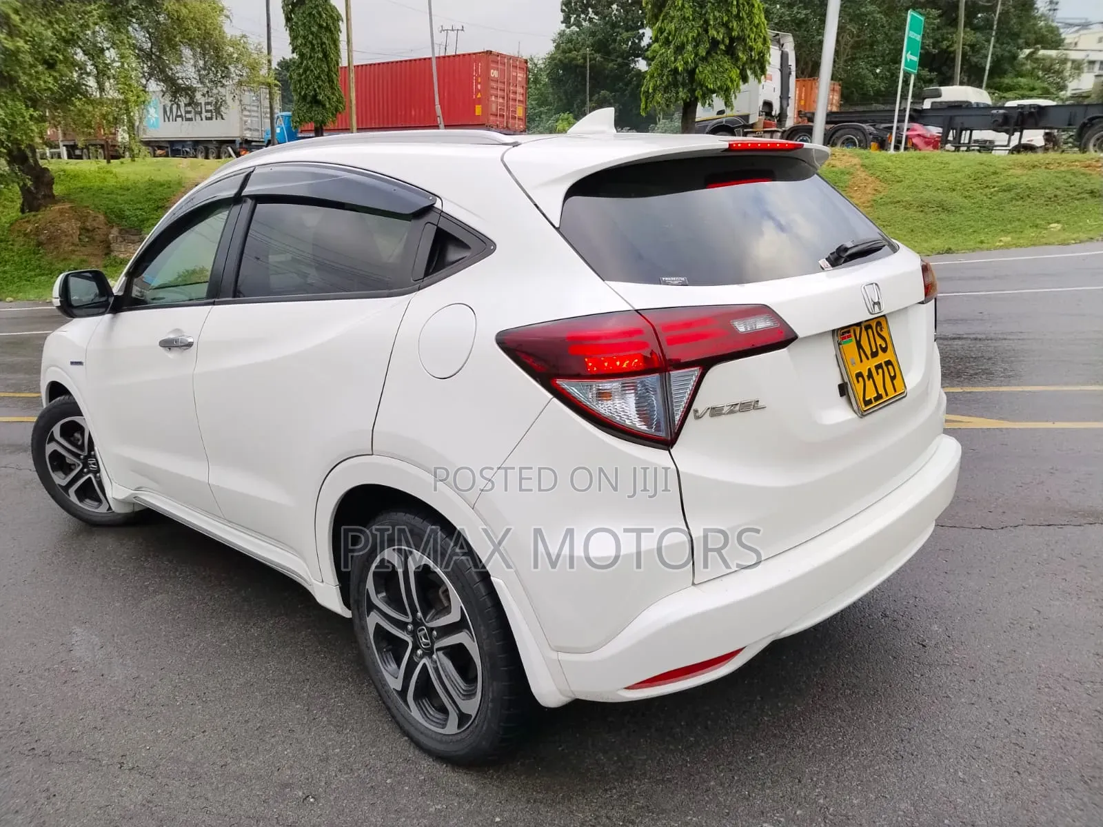 Honda Vezel 2017 White