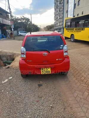 Toyota Passo 2011 Red