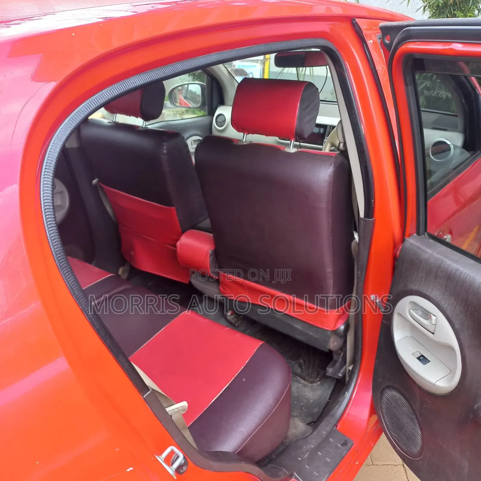 Toyota Passo 2011 Red