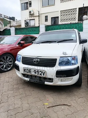 Toyota Succeed SV Premium 2014 White