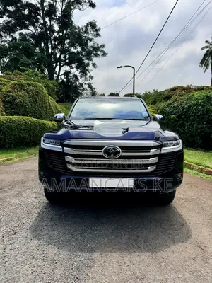 Toyota Land Cruiser 3.3 Diesel 4WD 2022 Black