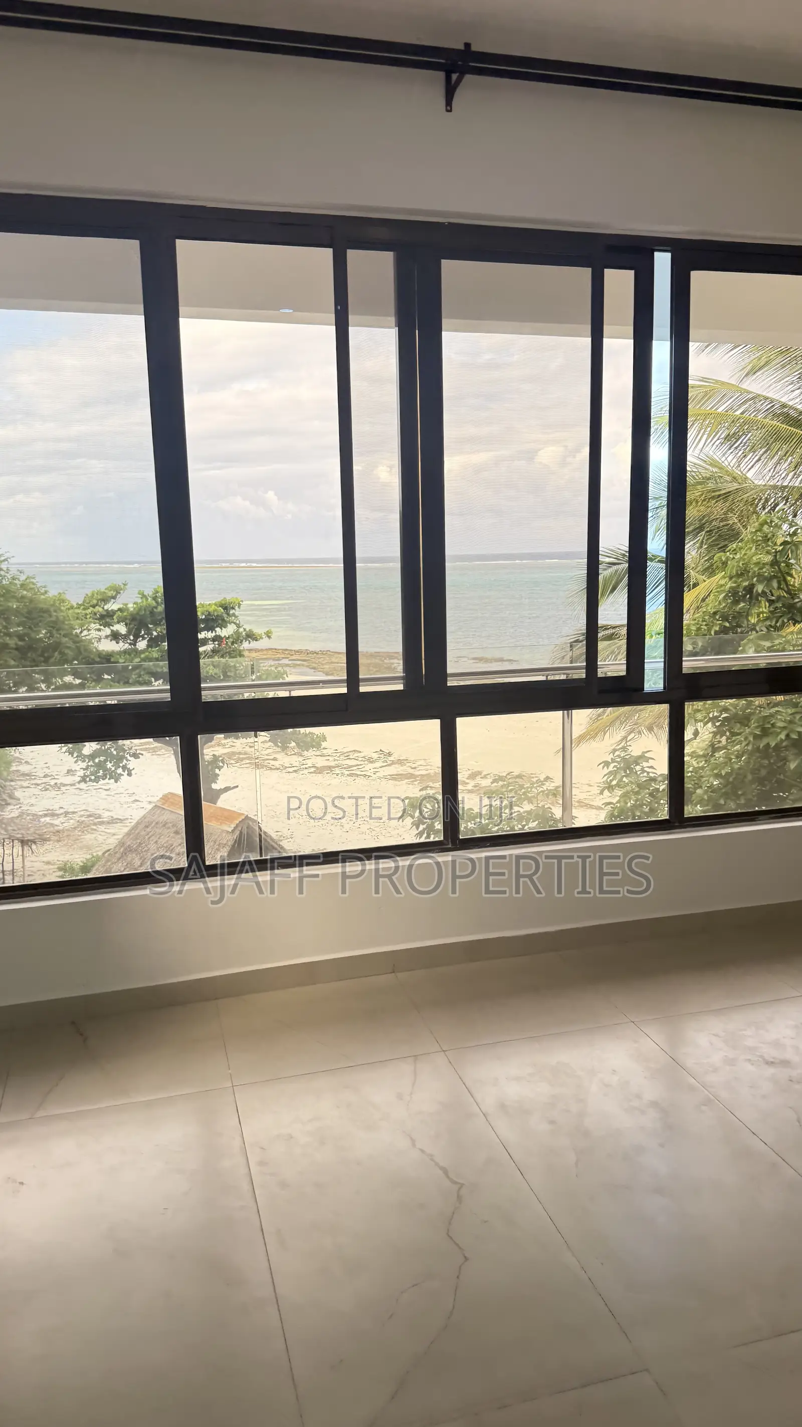 3bdrm Apartment in Nyali Mkomani for sale