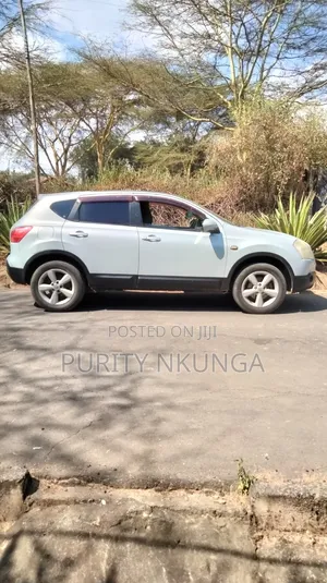 Nissan Dualis 2010 Silver