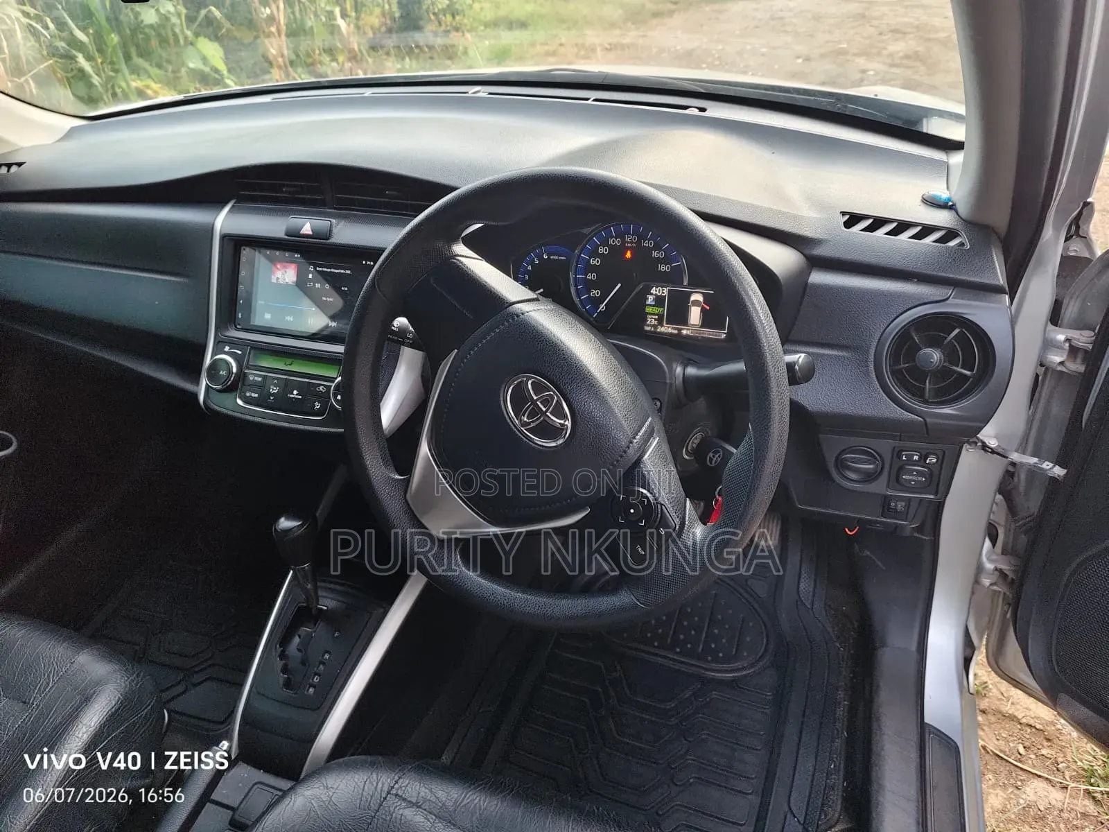 Toyota Corolla Fielder 2019 Silver