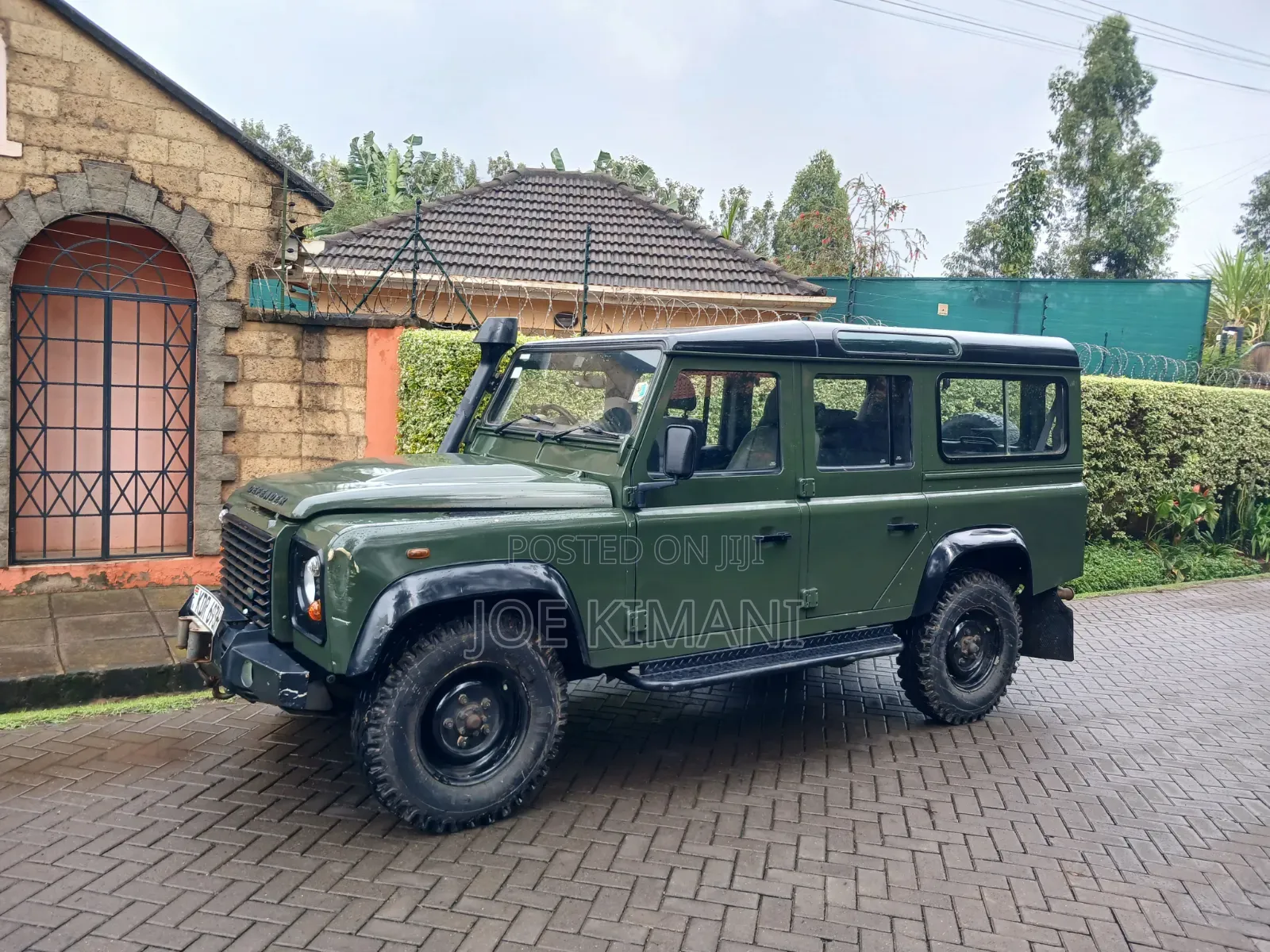 Land Rover Defender 2011 Green