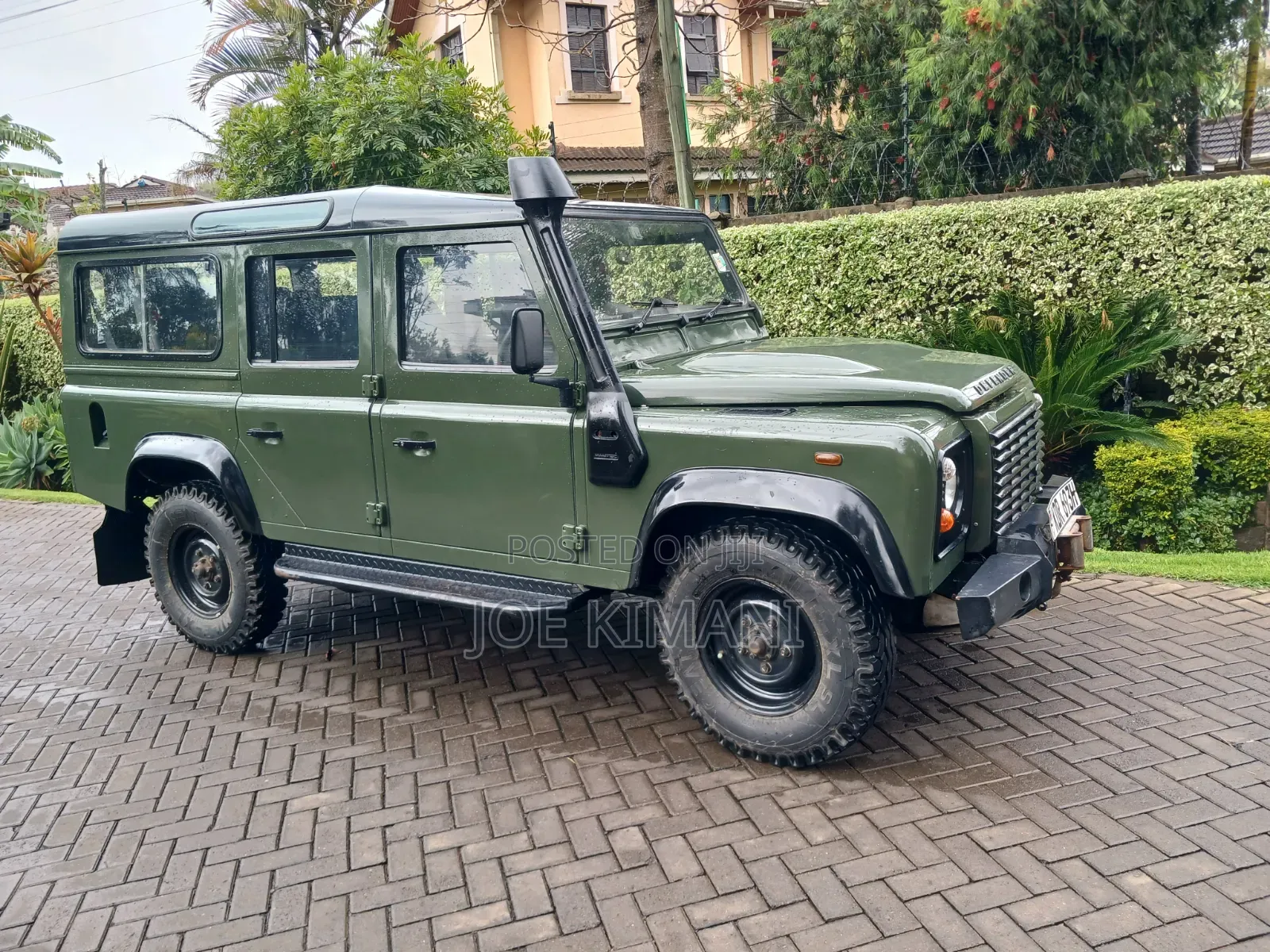 Land Rover Defender 2011 Green