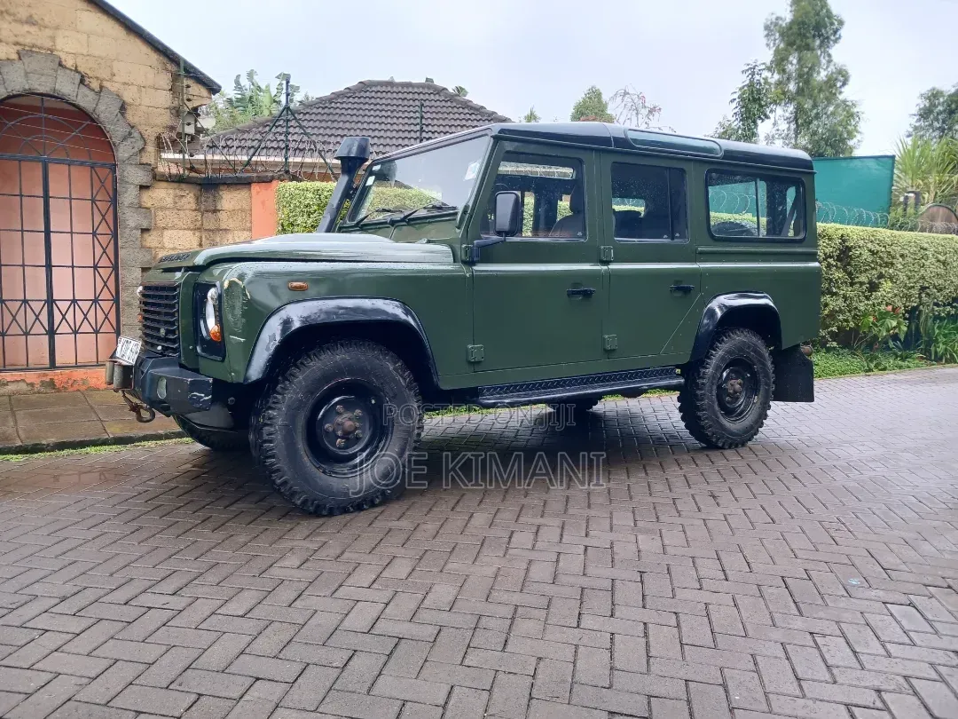 Land Rover Defender 2011 Green