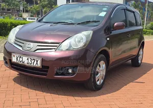 Nissan Note 2011 Burgundy