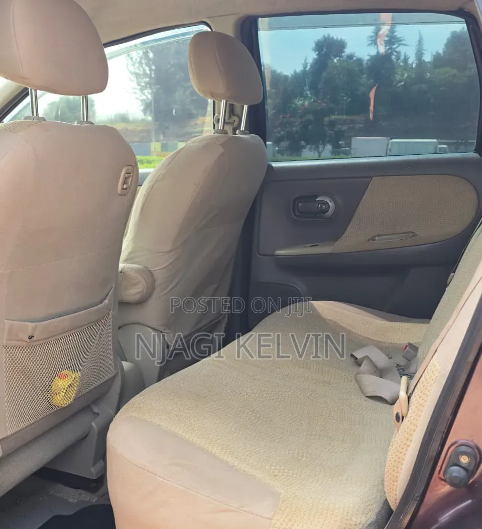 Nissan Note 2011 Burgundy