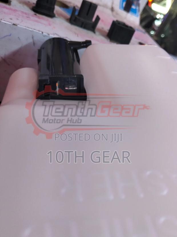 Electric Washer Bottle - thumbnail 3