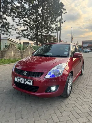 Suzuki Swift 2013 Red