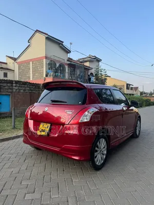 Suzuki Swift 2013 Red
