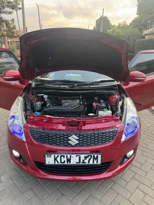 Suzuki Swift 2013 Red