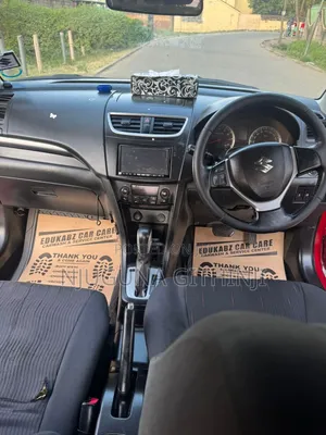 Suzuki Swift 2013 Red